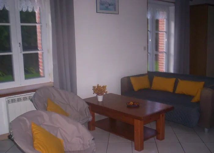 Les Charmilles By Interhome